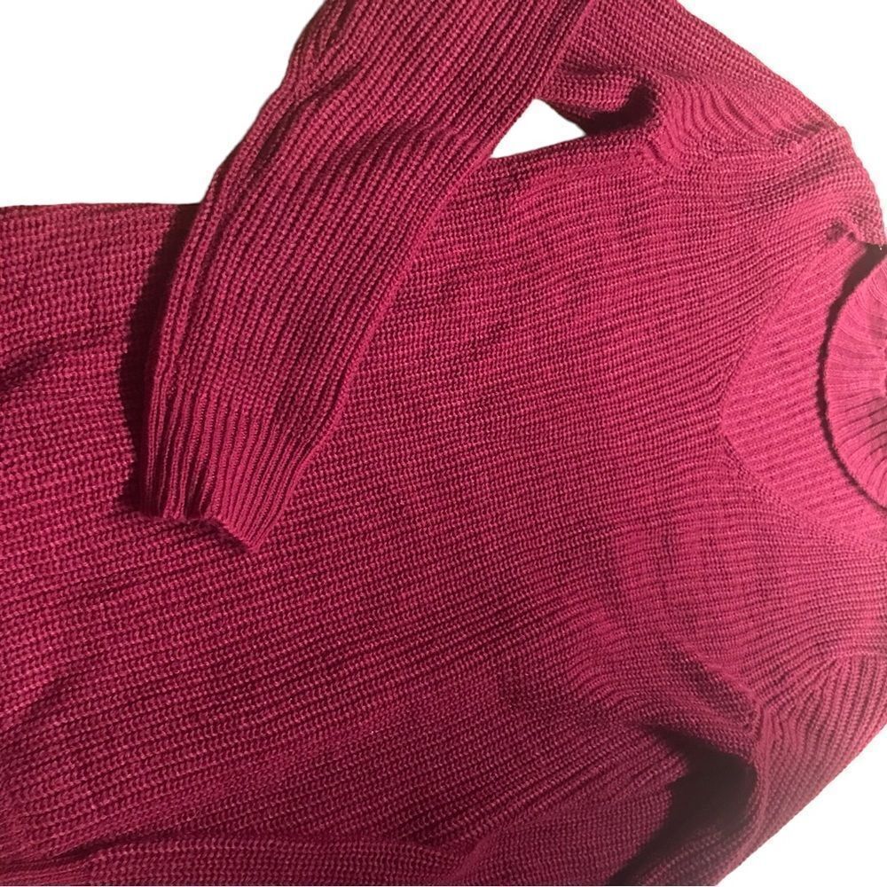 TO awesome sweater cut away in front see picture for details great look